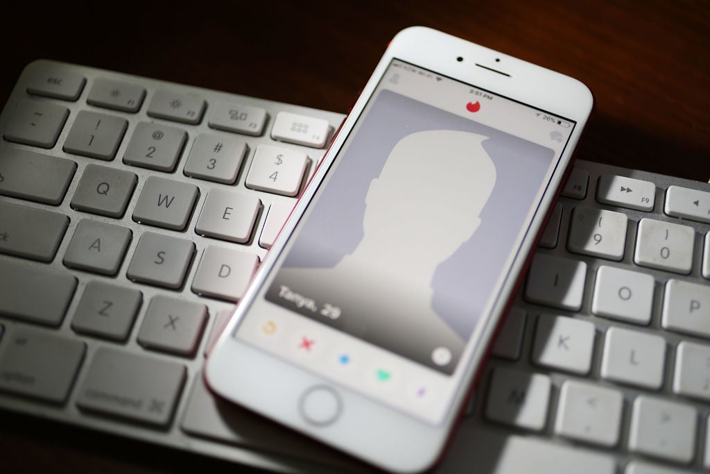 'Falanger', el Tinder de derechas para gente de España 'Falanger', el Tinder de derechas para gente de España