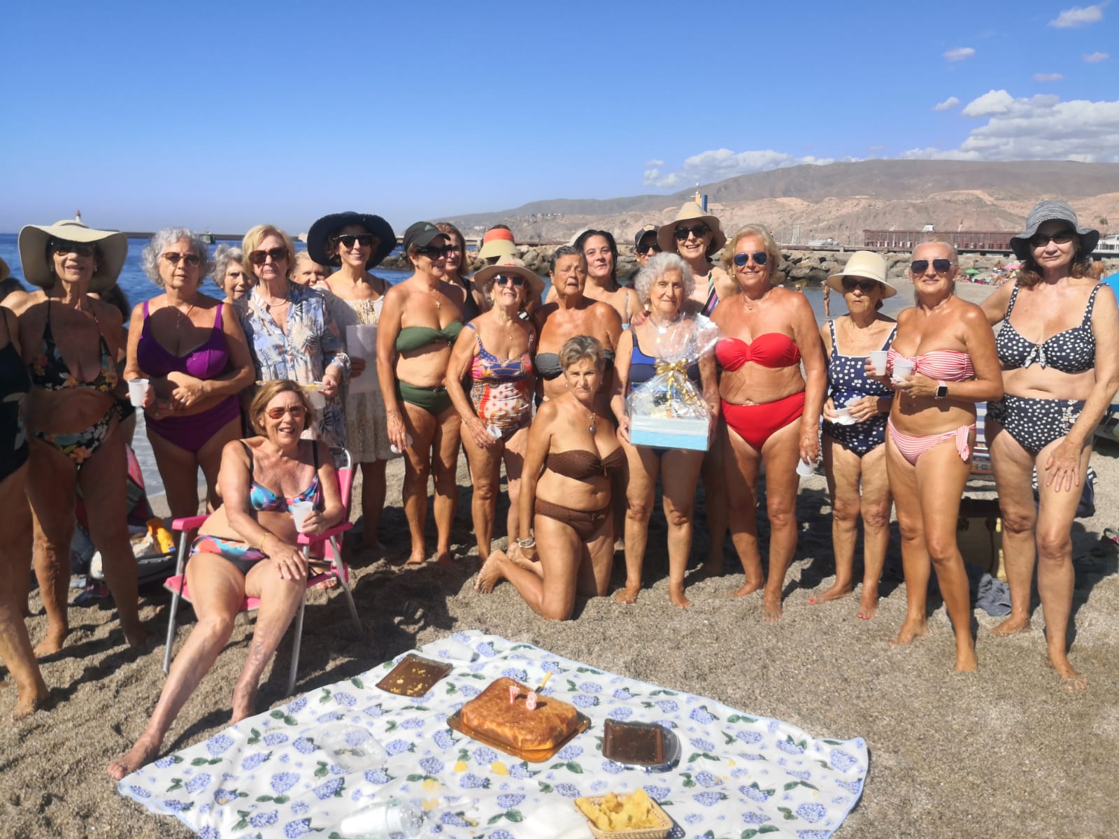 Las Sirenas de San Miguel: mujeres unidas por el Mar Mediterráneo Las Sirenas de San Miguel: mujeres unidas por el Mar Mediterráneo
