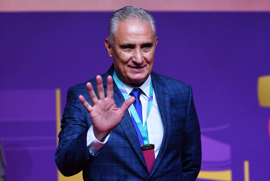 Tite: "Vinicius debe driblar y bailar" Tite: "Vinicius debe driblar y bailar"