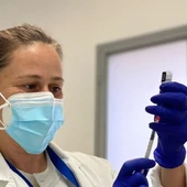 El Centro de Salud de Los Montesinos incorpora a dos nuevos facultativos con horario mañana y tarde El Centro de Salud de Los Montesinos incorpora a dos nuevos facultativos con horario mañana y tarde