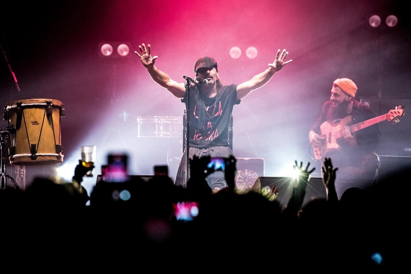 “Gritar más fuerte”, primer adelanto del nuevo disco de Miguel Campello que cantará en Cádiz en 2023 “Gritar más fuerte”, primer adelanto del nuevo disco de Miguel Campello que cantará en Cádiz en 2023