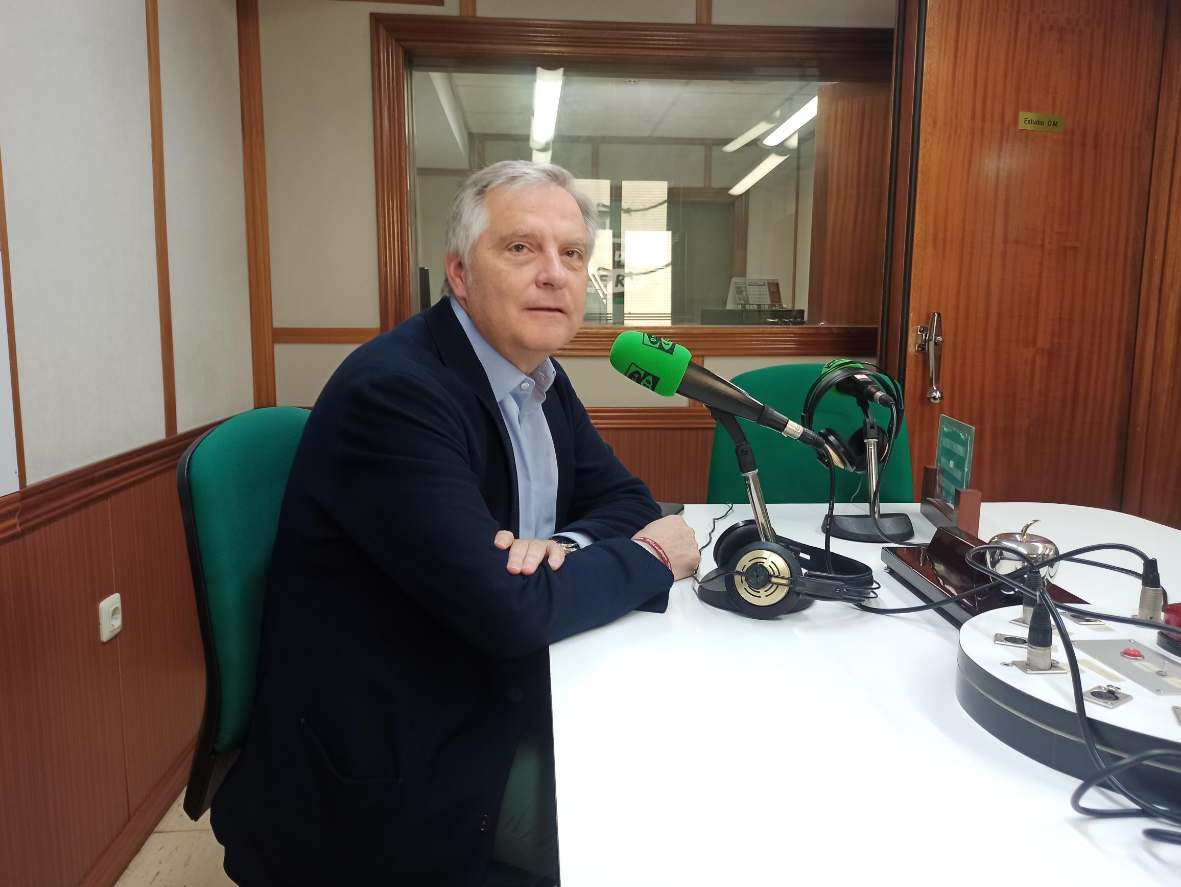 Entrevista en Onda Cero a Francisco Cañizares portavoz del PP en el Ayuntamiento de Ciudad Real Entrevista en Onda Cero a Francisco Cañizares portavoz del PP en el Ayuntamiento de Ciudad Real