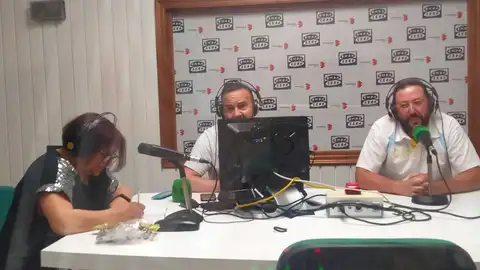 Juani Palencia, Sebastián Marín y José García de Mateos en el estudio Juani Palencia, Sebastián Marín y José García de Mateos en el estudio