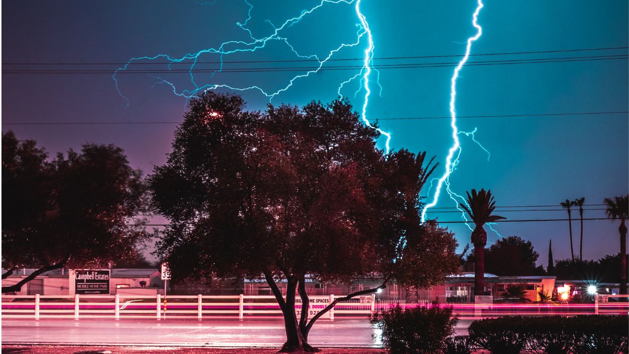 Por qué puede ser un riesgo ducharse durante una tormenta eléctrica Por qué puede ser un riesgo ducharse durante una tormenta eléctrica