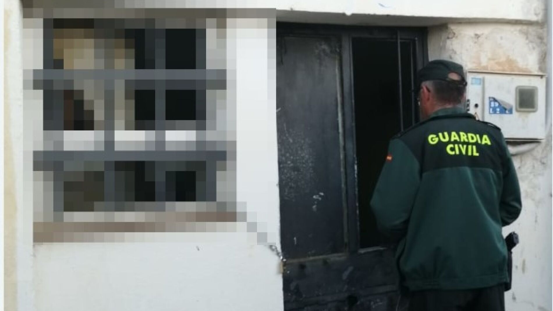 La Guardia Civil Detiene A Una Persona E Investiga A Otra Por Un ...