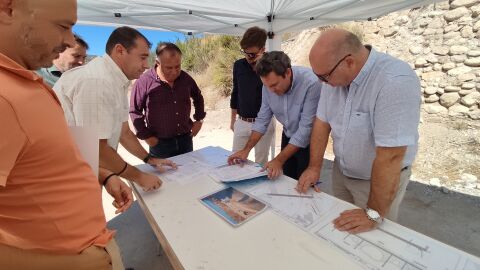 Firma de recepci&oacute;n del Pont d'el Salt d'En Gil