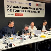 Tony Pérez, crítico gastronómico, nos hace balance de la Feria "Alicante Gastronómica" Tony Pérez, crítico gastronómico, nos hace balance de la Feria "Alicante Gastronómica"