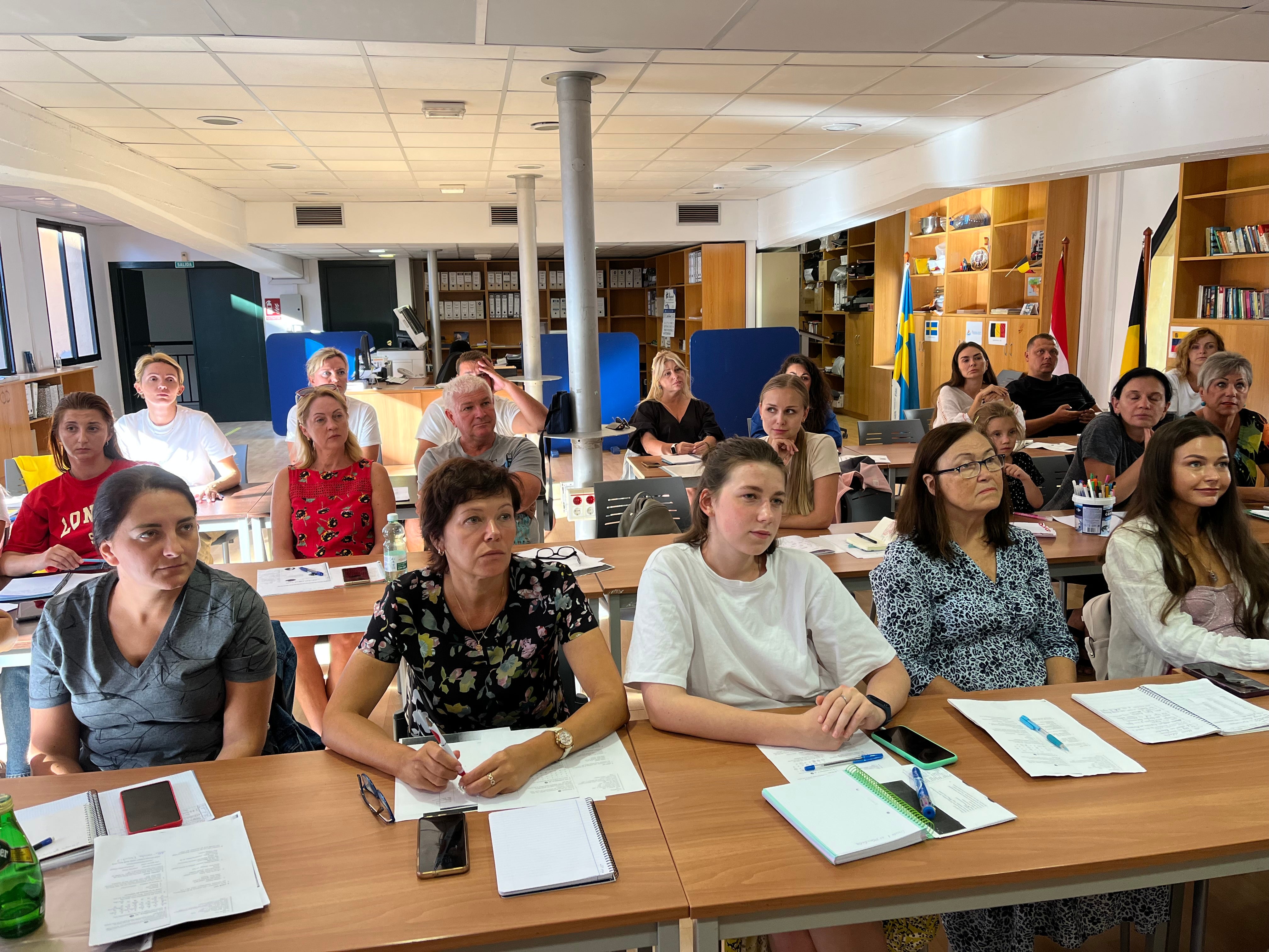 Marbella ofrece cursos de español a ucranianos que huyeron de su país tras la invasión rusa Marbella ofrece cursos de español a ucranianos que huyeron de su país tras la invasión rusa
