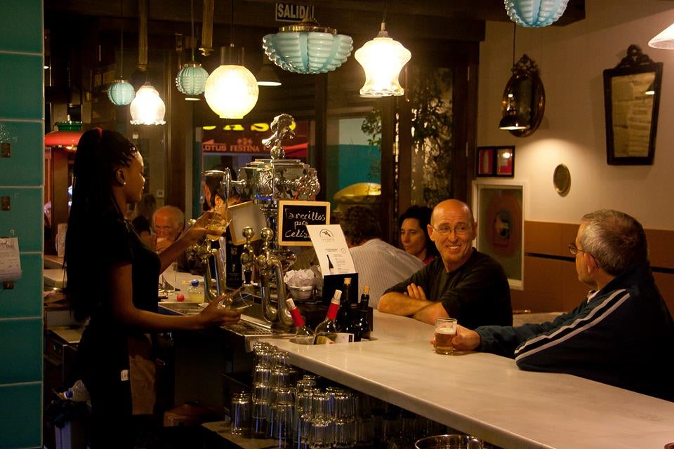 La hostelería triplica sus costes por la subida de la luz y la energía La hostelería triplica sus costes por la subida de la luz y la energía