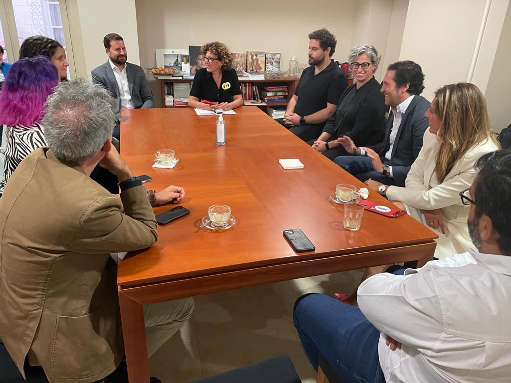 Alicante se posiciona en Madrid ante expertos e instituciones como "la mejor candidatura" para la Agencia Española de Inteligencia Artificial Alicante se posiciona en Madrid ante expertos e instituciones como "la mejor candidatura" para la Agencia Española de Inteligencia Artificial