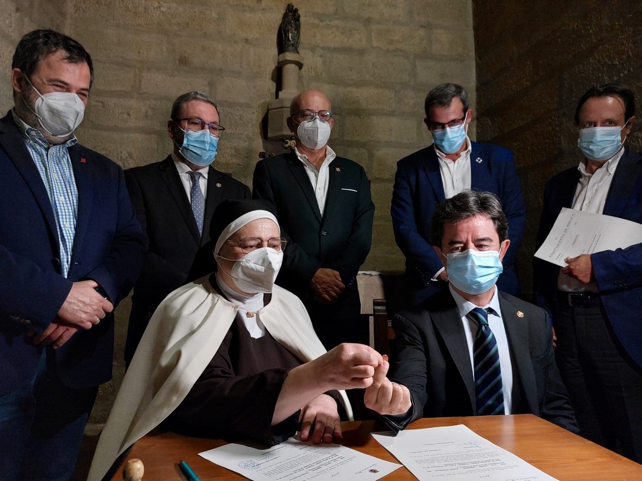 Luis Felipe entrega el tradicional céntimo a Las Miguelas Luis Felipe entrega el tradicional céntimo a Las Miguelas