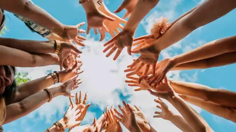 Pueblos Solidarios Pueblos Solidarios