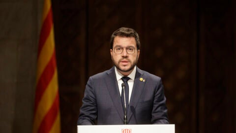 El president Pere Aragon&eacute;s comparece ante los medios tras la reuni&oacute;n que mantuvo con el secretario general de JxCat, Jordi Turull.