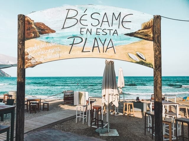 El Ayuntamiento de Níjar abrirá un proceso participativo para ordenar el tráfico en sus núcleos más turísticos El Ayuntamiento de Níjar abrirá un proceso participativo para ordenar el tráfico en sus núcleos más turísticos