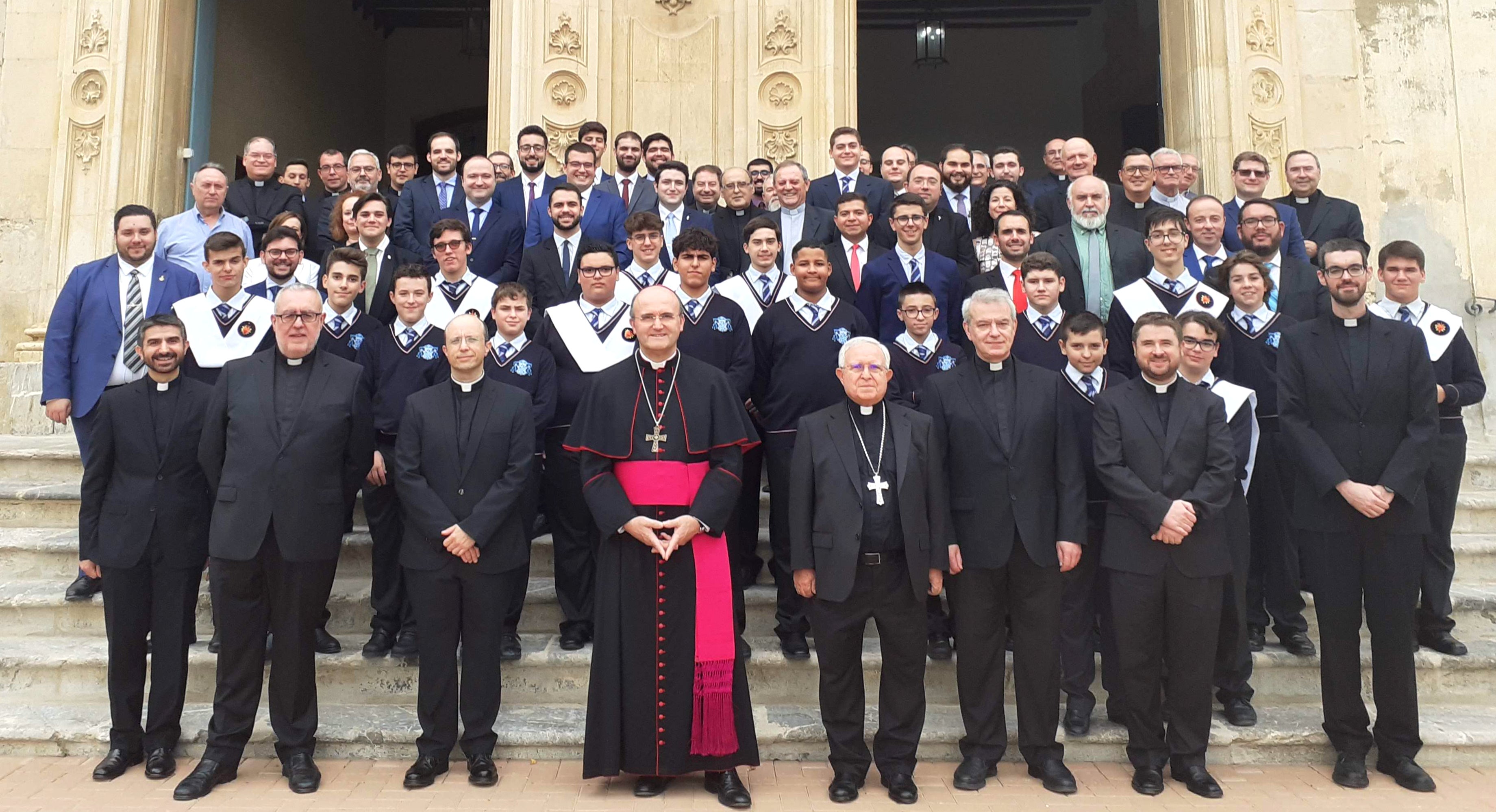 Arranca oficialmente el curso en el seminario con mas de medio centenar de estudiantes Arranca oficialmente el curso en el seminario con mas de medio centenar de estudiantes
