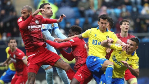 El Villarreal durante un parido en Cádiz El Villarreal durante un parido en Cádiz
