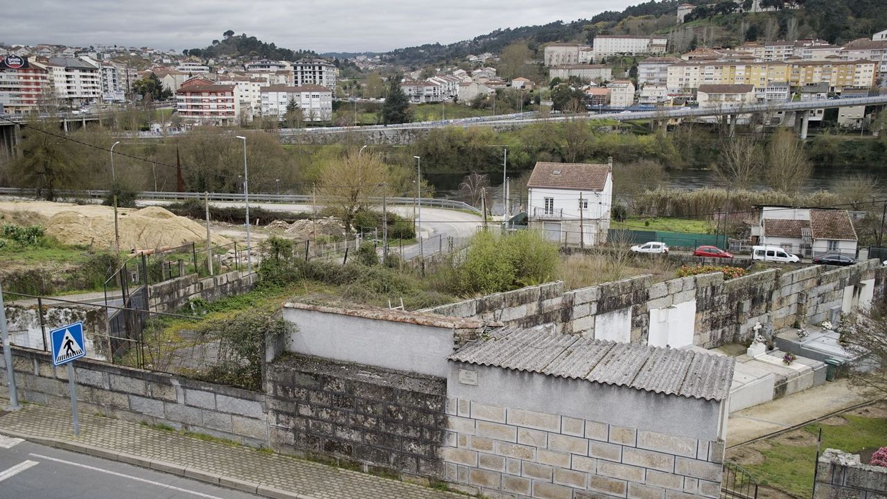 O BNG presenta recurso de reposición para construción dun tanatorio na zona da Chavasqueira O BNG presenta recurso de reposición para construción dun tanatorio na zona da Chavasqueira