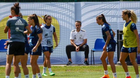 Jorge Vilda y una lista con morbo