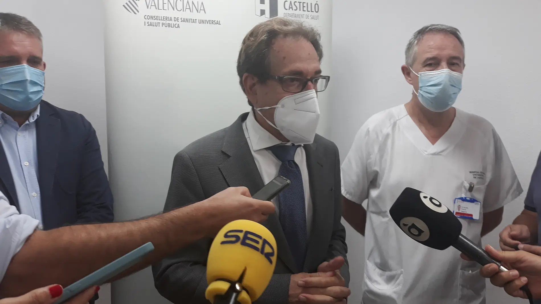 Mínguez afirma que se intentarán controlar las infecciones por Cándida auris en el Hospital General