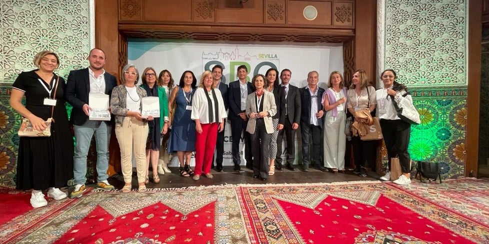 Comercios de la Comunitat, galardonados en los I Premios Nacionales de la CEC Comercios de la Comunitat, galardonados en los I Premios Nacionales de la CEC