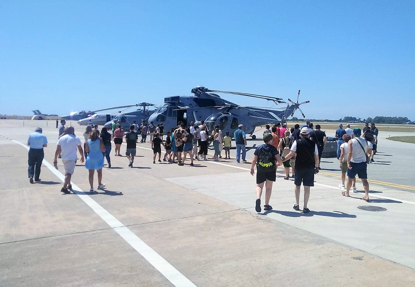 Abierto el plazo hasta el sábado para solicitar pases para visitar la Base Naval de Rota por el 12 de octubre Abierto el plazo hasta el sábado para solicitar pases para visitar la Base Naval de Rota por el 12 de octubre