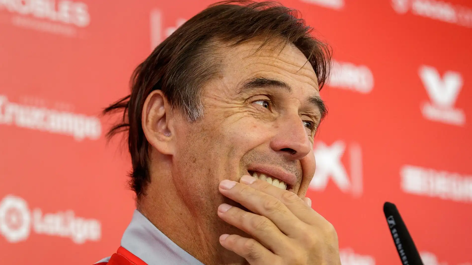 Lopetegui sigue mientras Sampaoli aterriza Lopetegui sigue mientras Sampaoli aterriza