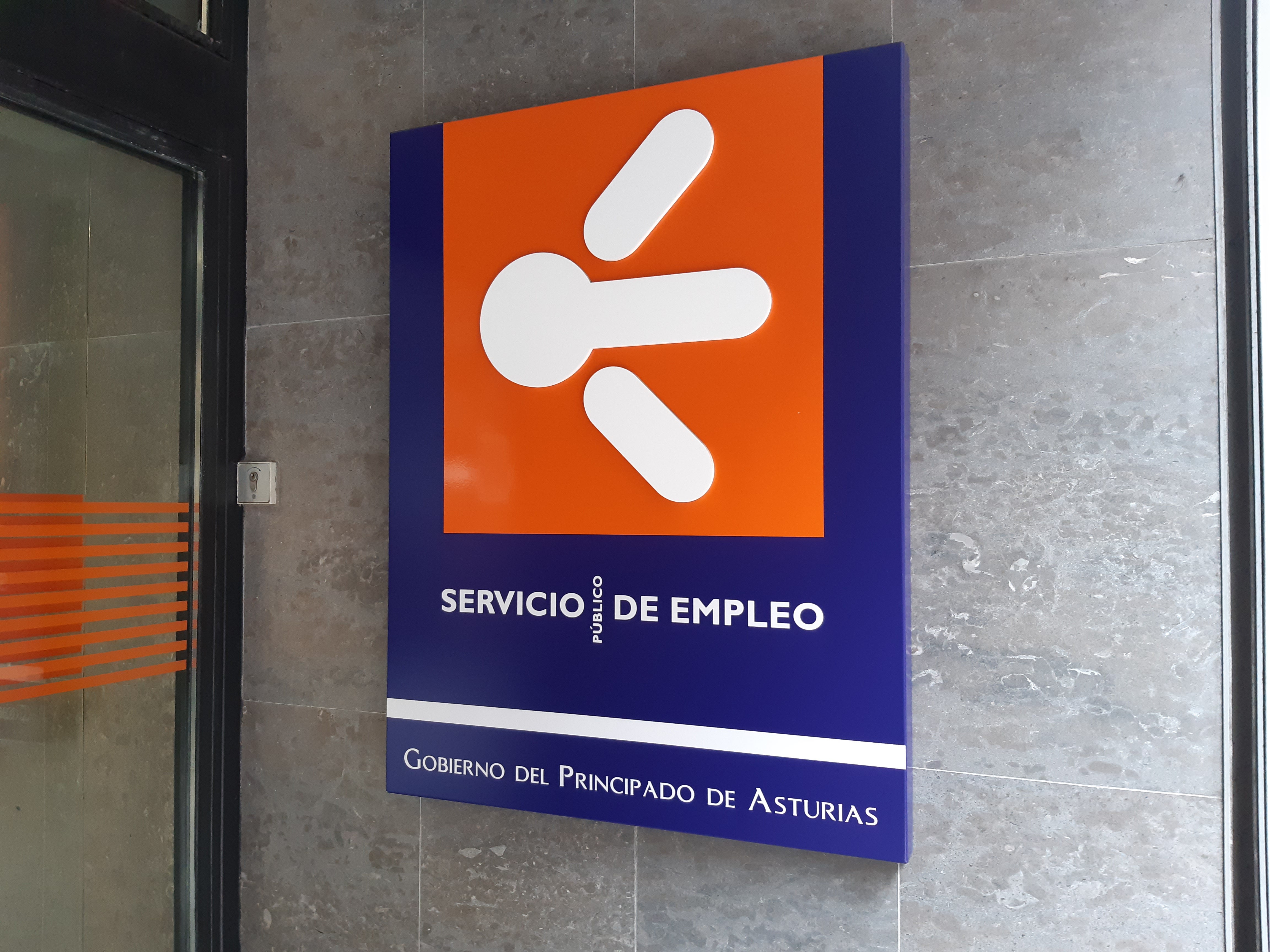 Asturias sufre el tercer incremento más fuerte del paro en septiembre Asturias sufre el tercer incremento más fuerte del paro en septiembre