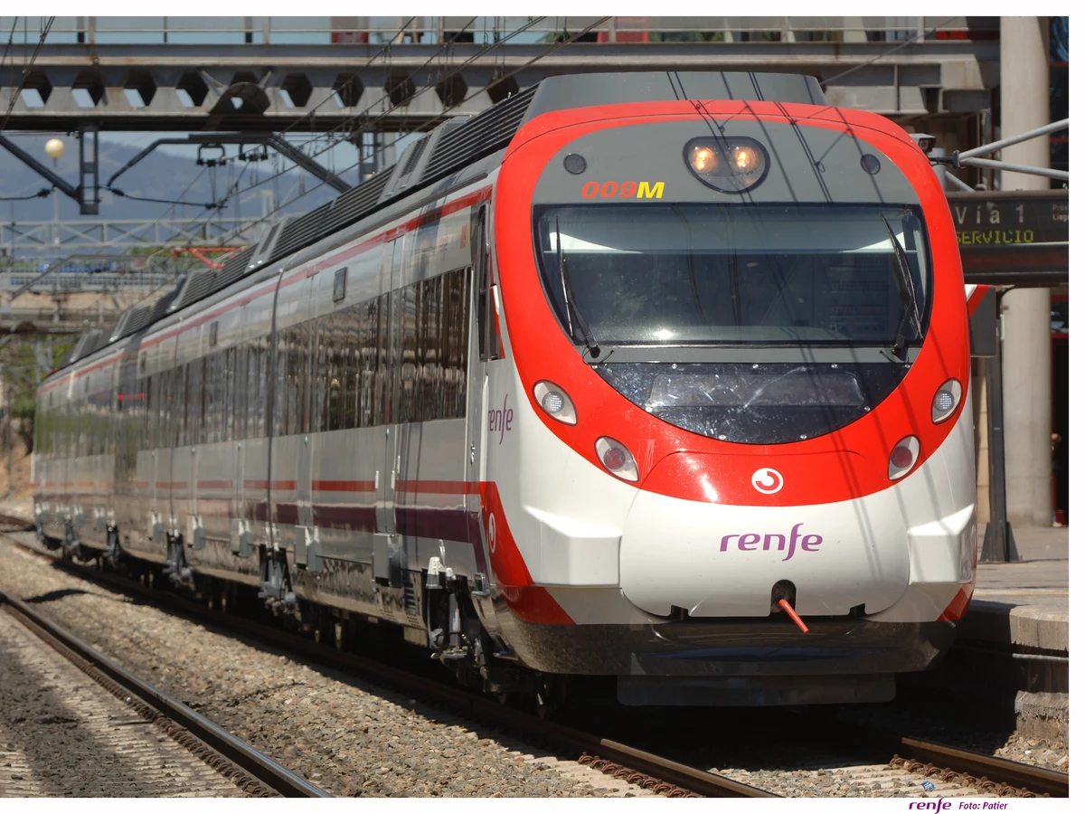 Alojamiento licencia Deslumbrante Retrasos en las líneas de Cercanías de Madrid por la avería de un tren  entre Sol y Atocha | Onda Cero Radio