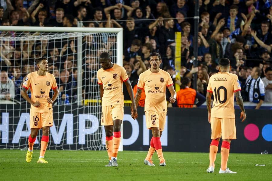 El Atlético sucumbe en Brujas con un imperial Jutglá El Atlético sucumbe en Brujas con un imperial Jutglá