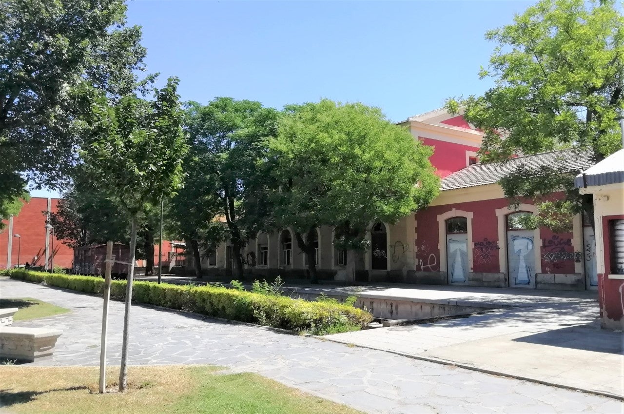 Adif vuelve a abrir un proceso para rehabilitar y promover una actividad en la antigua estación de Ciudad Real Adif vuelve a abrir un proceso para rehabilitar y promover una actividad en la antigua estación de Ciudad Real