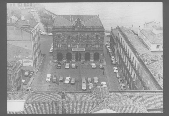 La rocambolesca historia del Ayuntamiento de Gijón La rocambolesca historia del Ayuntamiento de Gijón