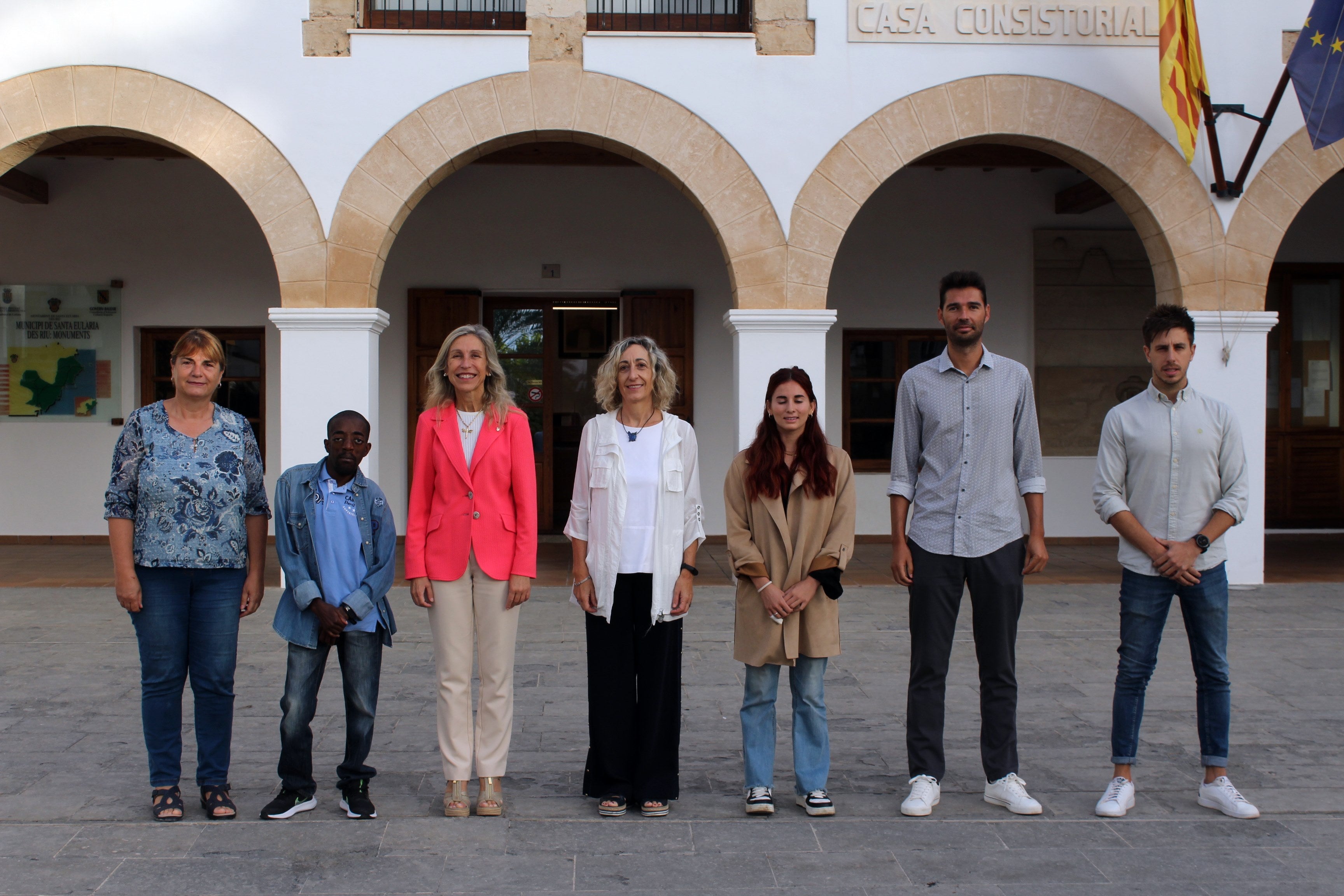 Santa Eulària incorpora a tres nuevos trabajadores municipales menores de 30 años Santa Eulària incorpora a tres nuevos trabajadores municipales menores de 30 años
