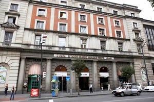 Inaugurada en la Estación Intermodal de Bilbao-Abando la Oficina de Atención Ciudadana de Ertzaintza Inaugurada en la Estación Intermodal de Bilbao-Abando la Oficina de Atención Ciudadana de Ertzaintza