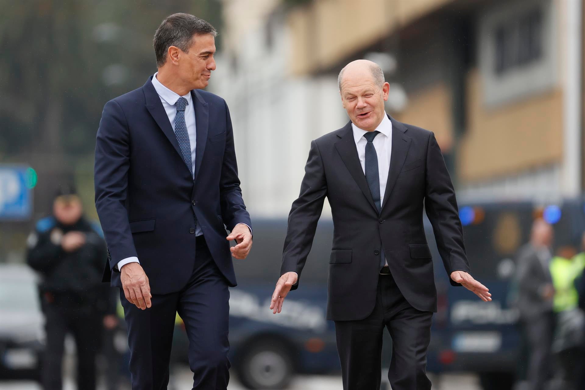 Pedro Sánchez y Scholz presionan a Macron y piden tener operativo el Midcat en 2025 Pedro Sánchez y Scholz presionan a Macron y piden tener operativo el Midcat en 2025