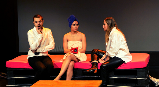 El Teatro del Mercado adelanta la Nochevieja con 'La Noche del Año' El Teatro del Mercado adelanta la Nochevieja con 'La Noche del Año'