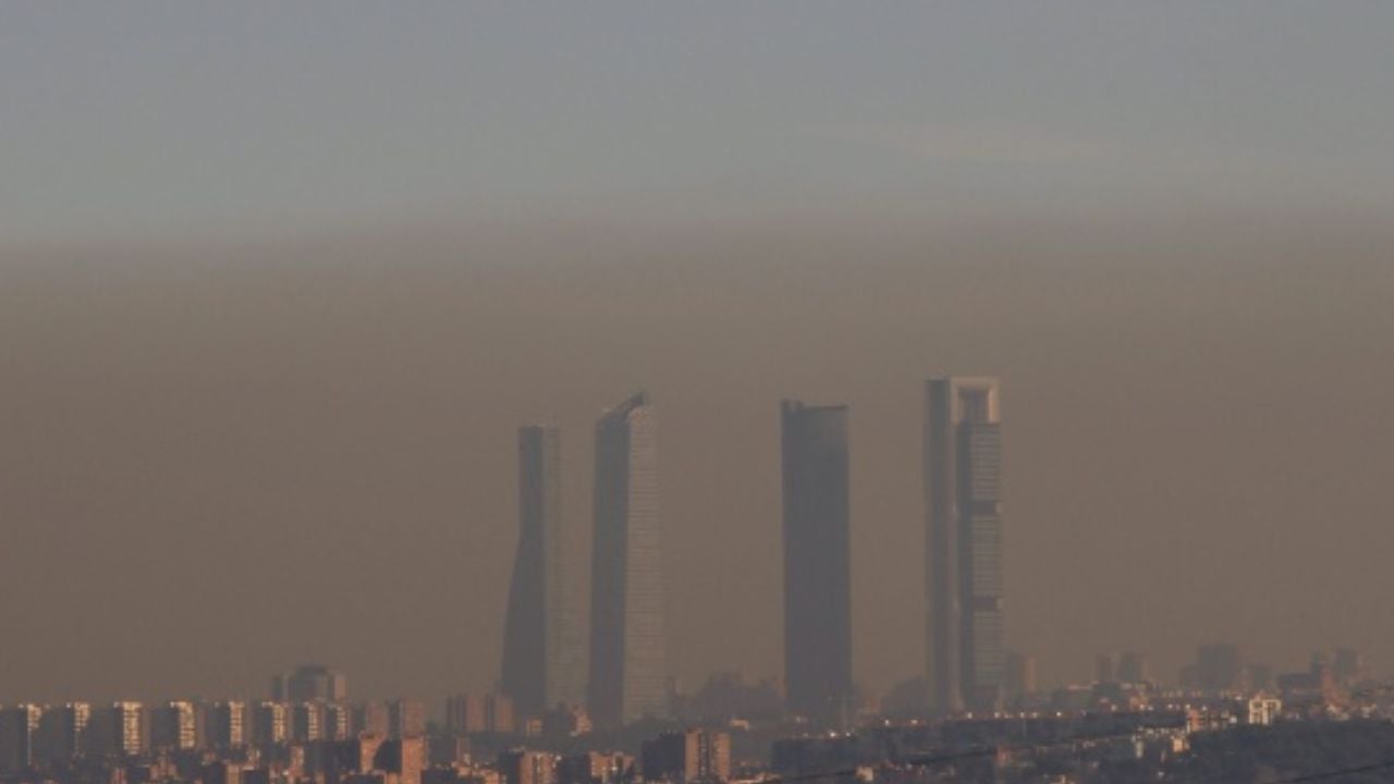 Alerta de calima en Madrid: se recomienda no hacer ejercicio al aire libre Alerta de calima en Madrid: se recomienda no hacer ejercicio al aire libre