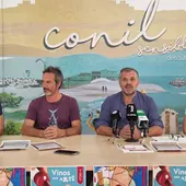 Presentación iniciativa Vinos con Arte en Conil Presentación iniciativa Vinos con Arte en Conil