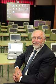 Dimite el director xeral de Formación Profesional, José Luis Mira Dimite el director xeral de Formación Profesional, José Luis Mira