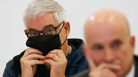 Día clave en el juicio del accidente del Alvia a Santiago: el maquinista declara como acusado Día clave en el juicio del accidente del Alvia a Santiago: el maquinista declara como acusado