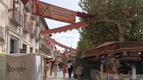 Alcal&aacute; de Henares inaugura oficialmente esta tarde su Mercado Cervantino