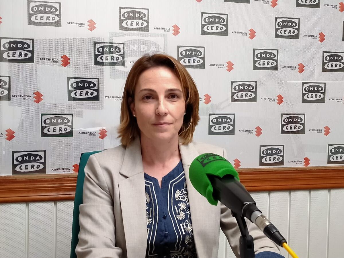 Luisa Márquez, al frente del PP, arrebata a los socialistas el Gobierno de La  Solana | Onda Cero Radio