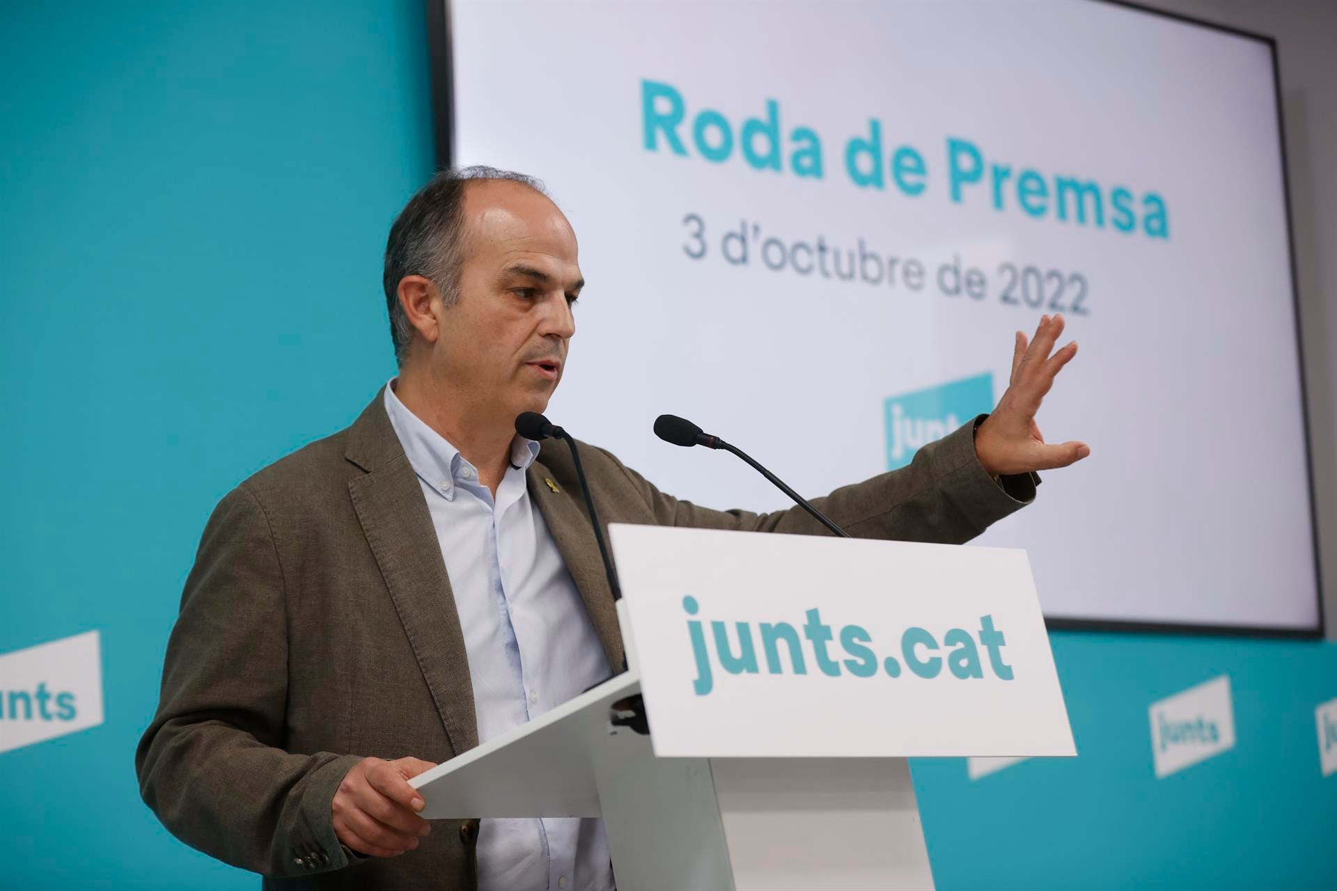 Junts decide romper con ERC y salir del Gobierno catalán tras ganar el 'no' con el 55,73% de los votos Junts decide romper con ERC y salir del Gobierno catalán tras ganar el 'no' con el 55,73% de los votos