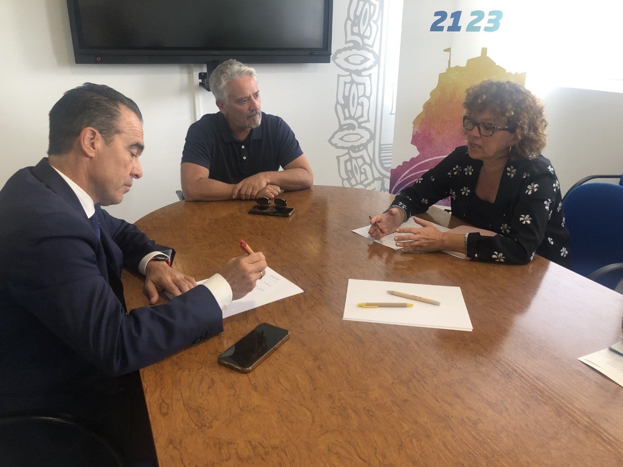 La Generalitat y el Ayuntamiento tramitan la candidatura de Alicante como sede de la Agencia Española de la Inteligencia Artificial La Generalitat y el Ayuntamiento tramitan la candidatura de Alicante como sede de la Agencia Española de la Inteligencia Artificial