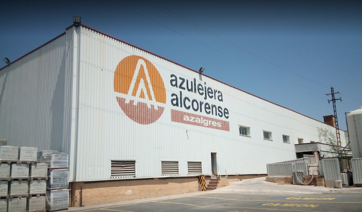 Azulejera Alcorense llega a un acuerdo para reubicar al 70% de su plantilla Azulejera Alcorense llega a un acuerdo para reubicar al 70% de su plantilla