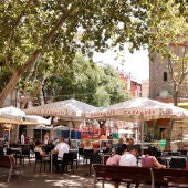 Les terrasses de Gràcia tancaran més d’hora els caps de setmana
