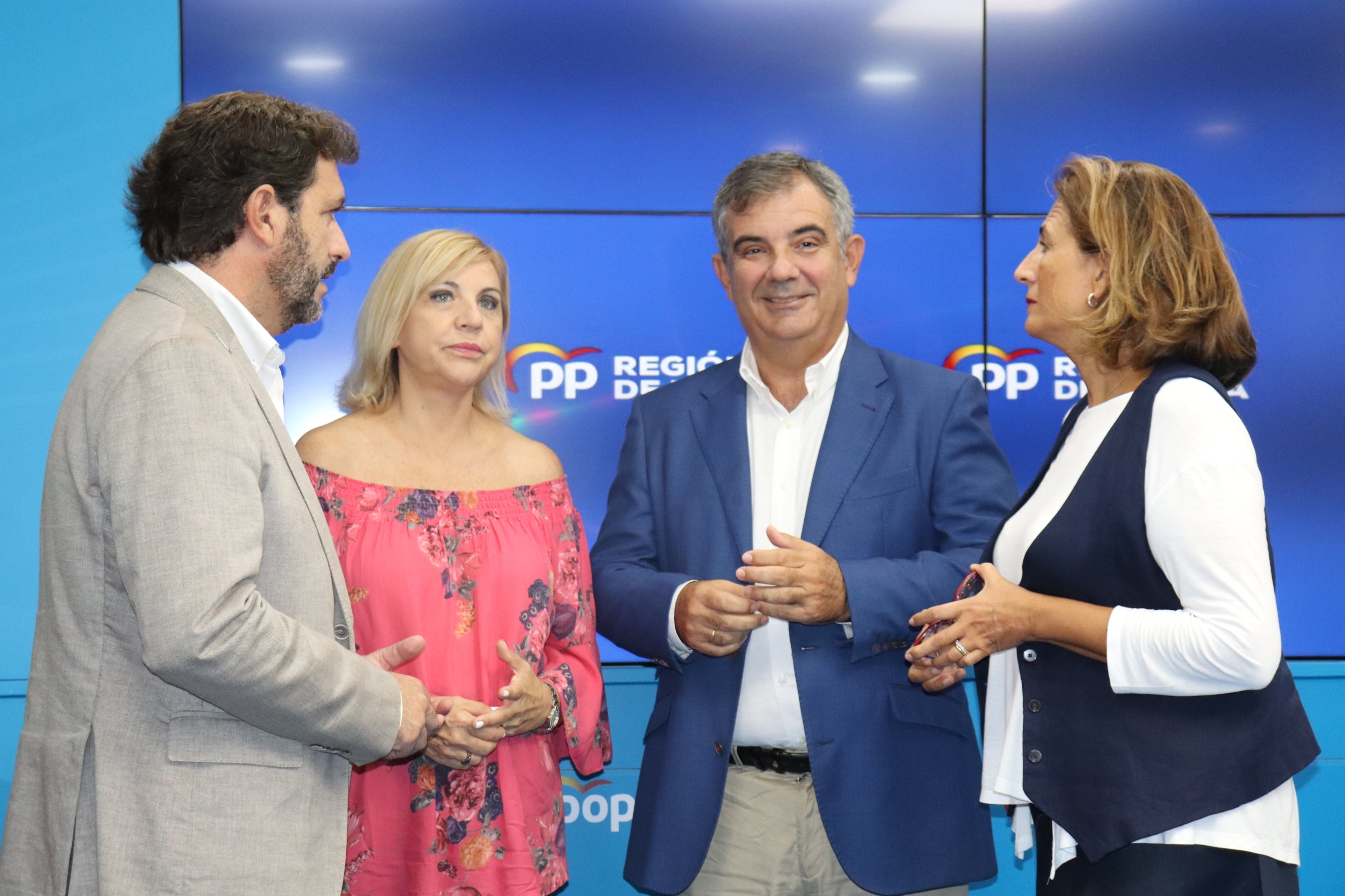 El PP reitera que Sánchez vuelve a castigar a la Región convirtiéndola en la comunidad con menos inversión El PP reitera que Sánchez vuelve a castigar a la Región convirtiéndola en la comunidad con menos inversión