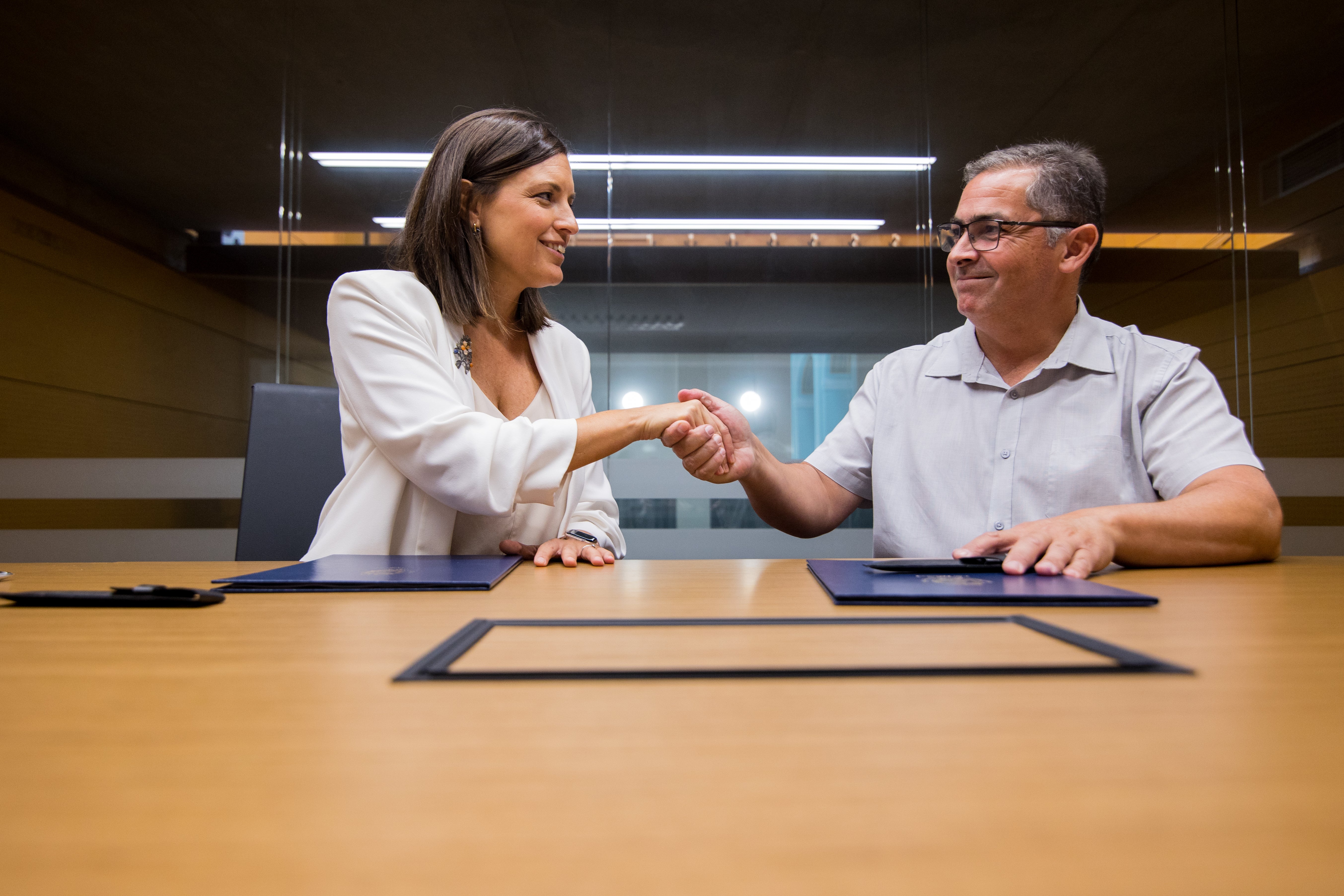 El Ayuntamiento de San Fernando refuerza su colaboración con la Sociedad de San Vicente de Paúl El Ayuntamiento de San Fernando refuerza su colaboración con la Sociedad de San Vicente de Paúl