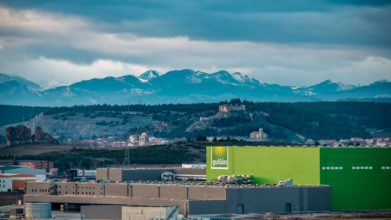 Galletas Gullón y la Asociación Salud Mental Palencia mantienen un año más la colaboración Galletas Gullón y la Asociación Salud Mental Palencia mantienen un año más la colaboración