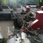 La fuerza del agua también provocó daños en Casas de Luján