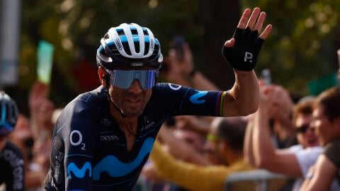 Alejandro Valverde en su &uacute;ltima carrera como ciclista profesional